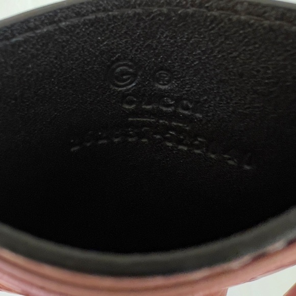 Authentic Gucci Credit Card Holder - Picture 6 of 6